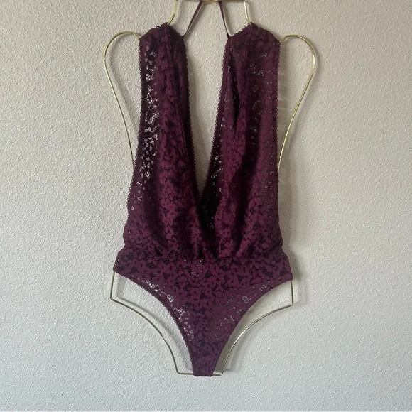 Victoria’s Secret Plunge Lace Teddy Bodysuit - Picture 2 of 6
